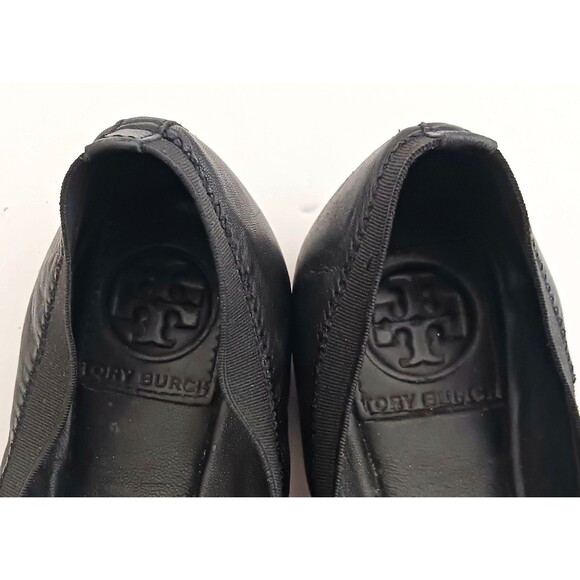 Tory Burch Caroline Blk Leather Ballet Flat Gold Enamel Logo Stretch Top 6.5M - Picture 6 of 9